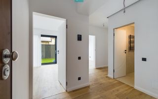 Apartament cu 3 camere si gradina proprie in Aviatiei - Poză 4