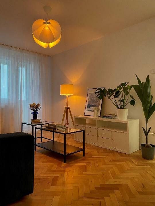 APARTAMENT RECENT RENOVAT ZONA DOROBANTI - Poză 1