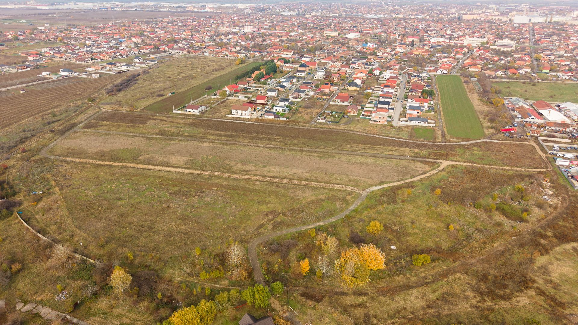 Loturi de case în zona Bujac,  Arad. - Poză 3