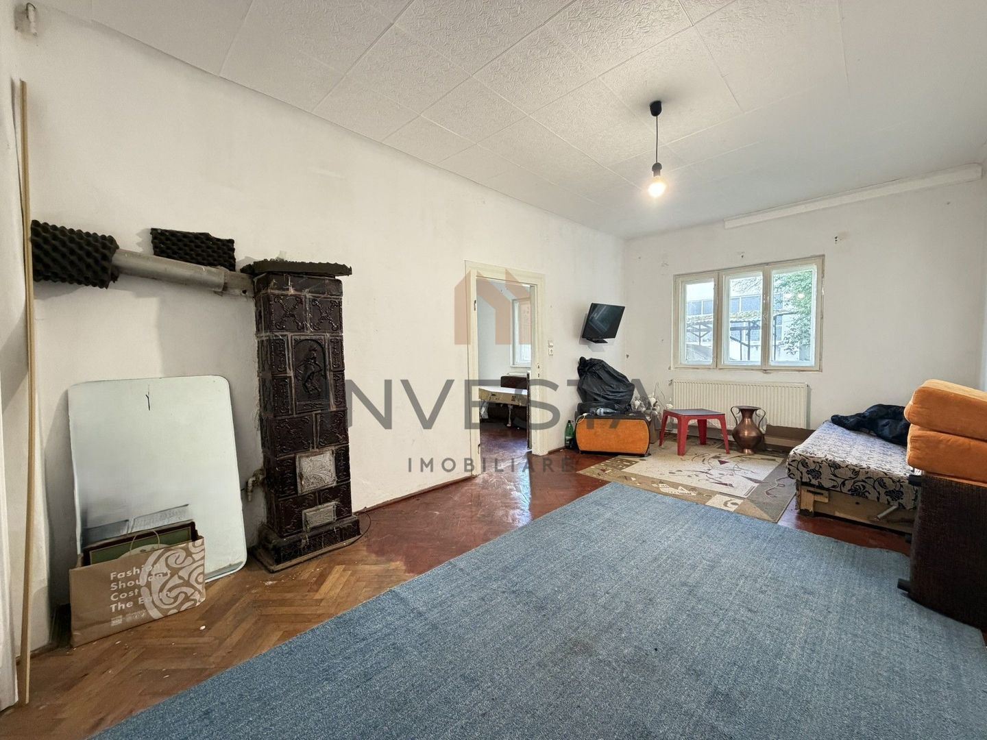 Casa de vanzare in Andrei Muresanu | zona strazii Brasov - Poză 1