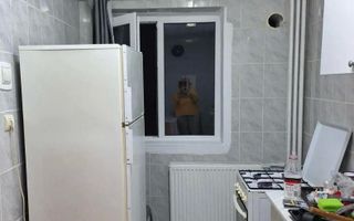 Apartament spatios, trei camere, zona Iancului - Poză 4