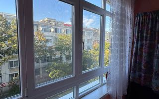 APARTAMENT 3 CAMERE RAHOVA ANTIAERIANA 61 MP - Poză 4