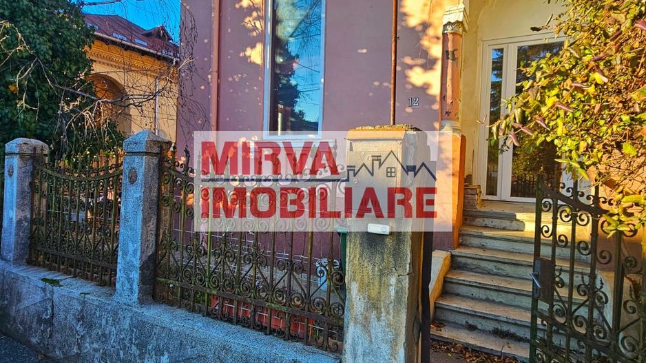 Casă cu arhitectură interbelică, 5 camere, teren 409 mp – Central - Poză 2