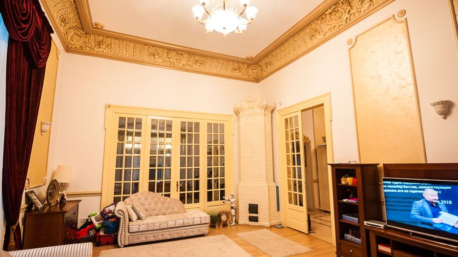 De vanzare Apartament 6 camere Vila Monument Istoric Traian Unirii LUX - Poză 8