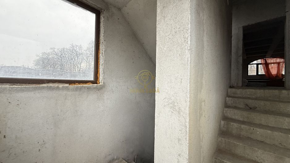 Proprietate Deosebita 707MP in Padurea Noroieni - Poză 6