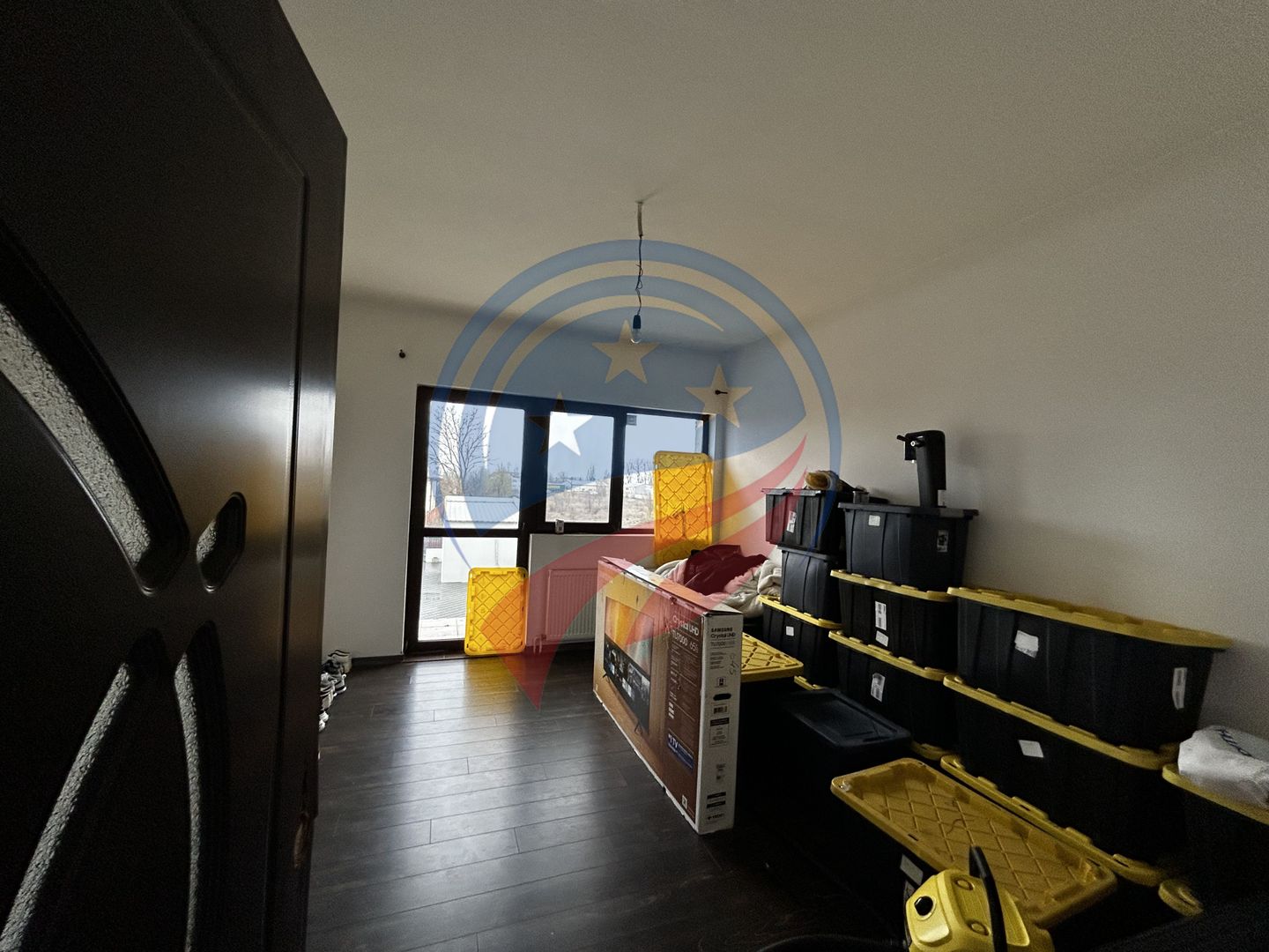 Casă spațioasă P+1+M pe teren de 902 mp – ideală pentru familie - Poză 11