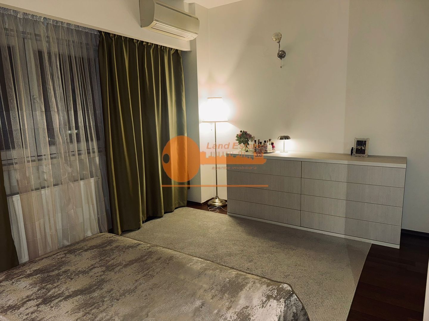 3 camere Orhideea Gardens ( parcare-boxa ) - Poză 11