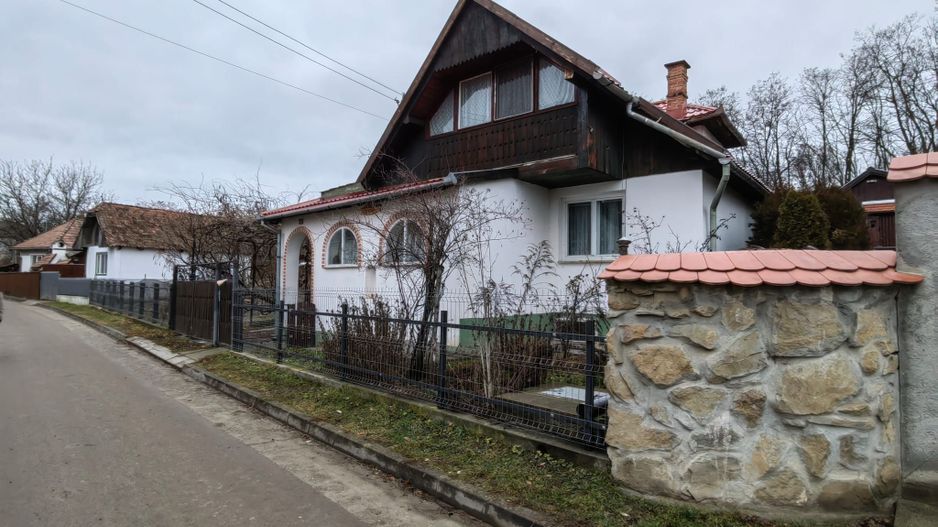 Casa 120 m² utili cu teren 809 m² Reci - Poză 2