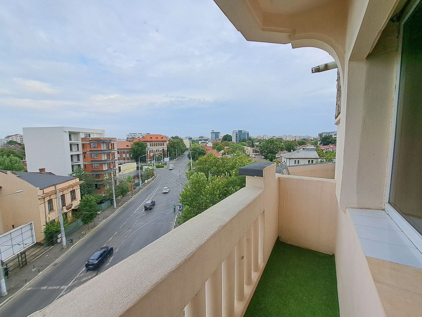 Garsoniera pe bd. Dacia - Poză 9