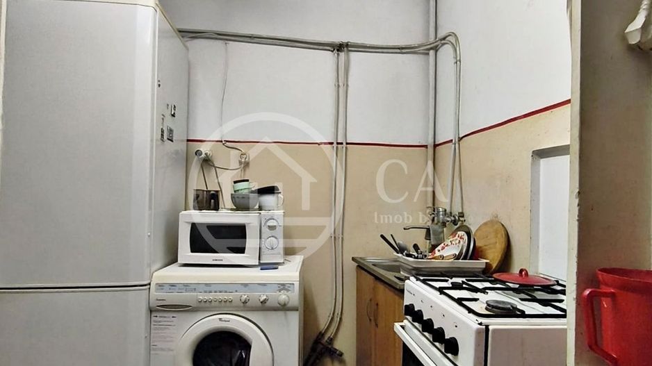 Apartament cu 2 camere de vanzare in zona Centrala, Oradea - Poză 6