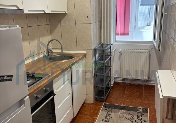 Închiriez apartament 1 cameră mobilat – Podu Roș / Nicolina - Poză 1
