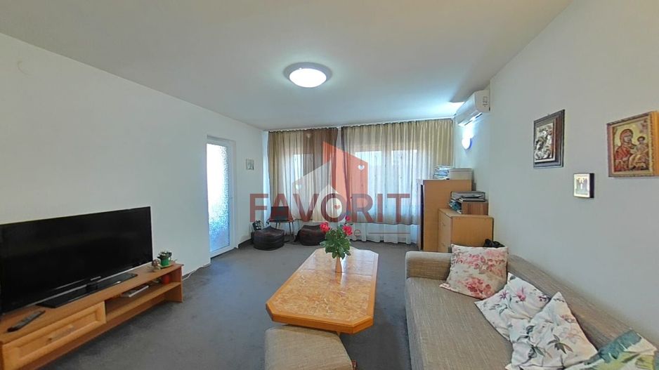 Apartament 2 camere în vilă regim P+2 | centrala proprie | mobilat | - Poză 1