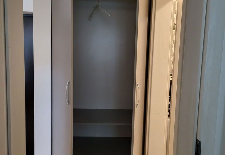 De vanzare Apartament cu o camera, Aparatorii Patriei, sect. 4 - Poză 6