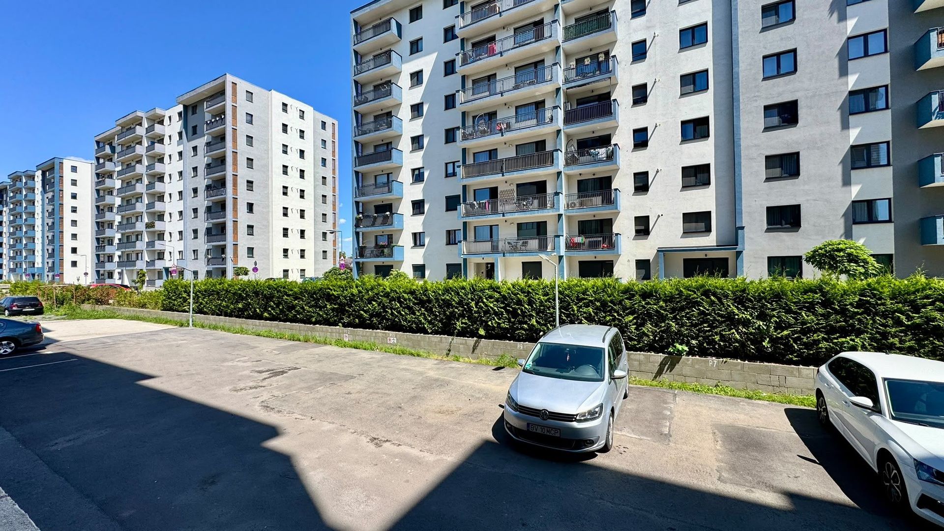 Apartament premium cu 4,5 camere  | 3 locuri de parcare subterane | Tractorul - Poză 21
