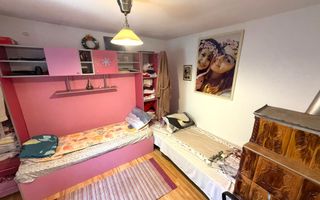 Casa pe parter in cartierul Romanesti - Poză 4