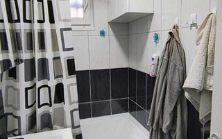 Inchiriez apartament 2 camere decomandat zona tatarasi - Poză 3