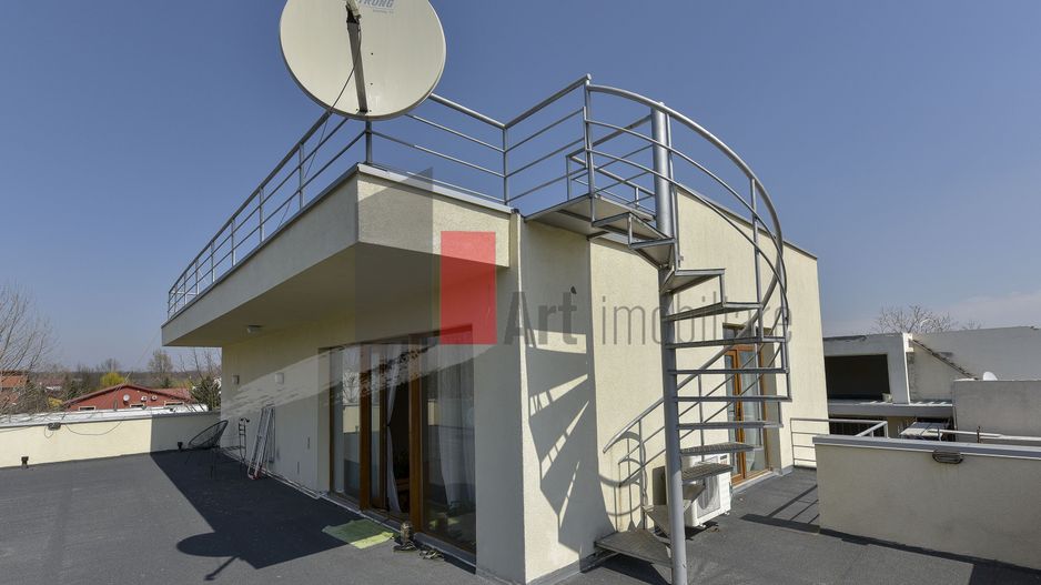 7 cam. | 5 bai | 420 mp | 690 000  euro | zona Mark Twain - Poză 14