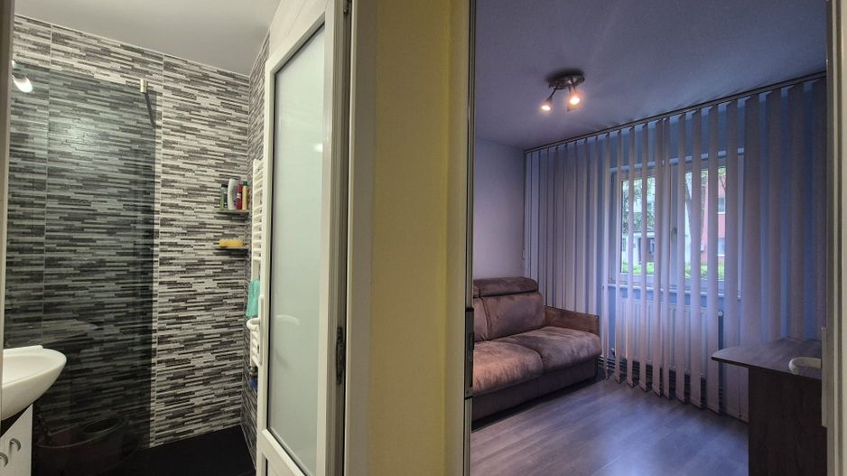 Zona Grivitei, apartament liber la vanzare - Poză 5