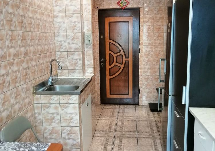 De închiriat 2 camere, pet friendly, mobilat, metrou 1 Decembrie - Poză 5