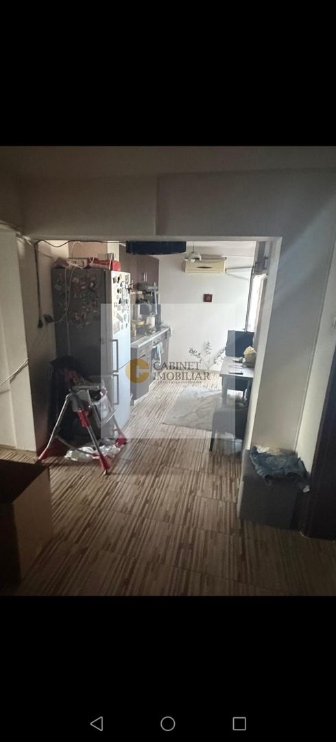 3 camere - 70MP | Decomandat | 2 Balcoane | Crangasi - Poză 11