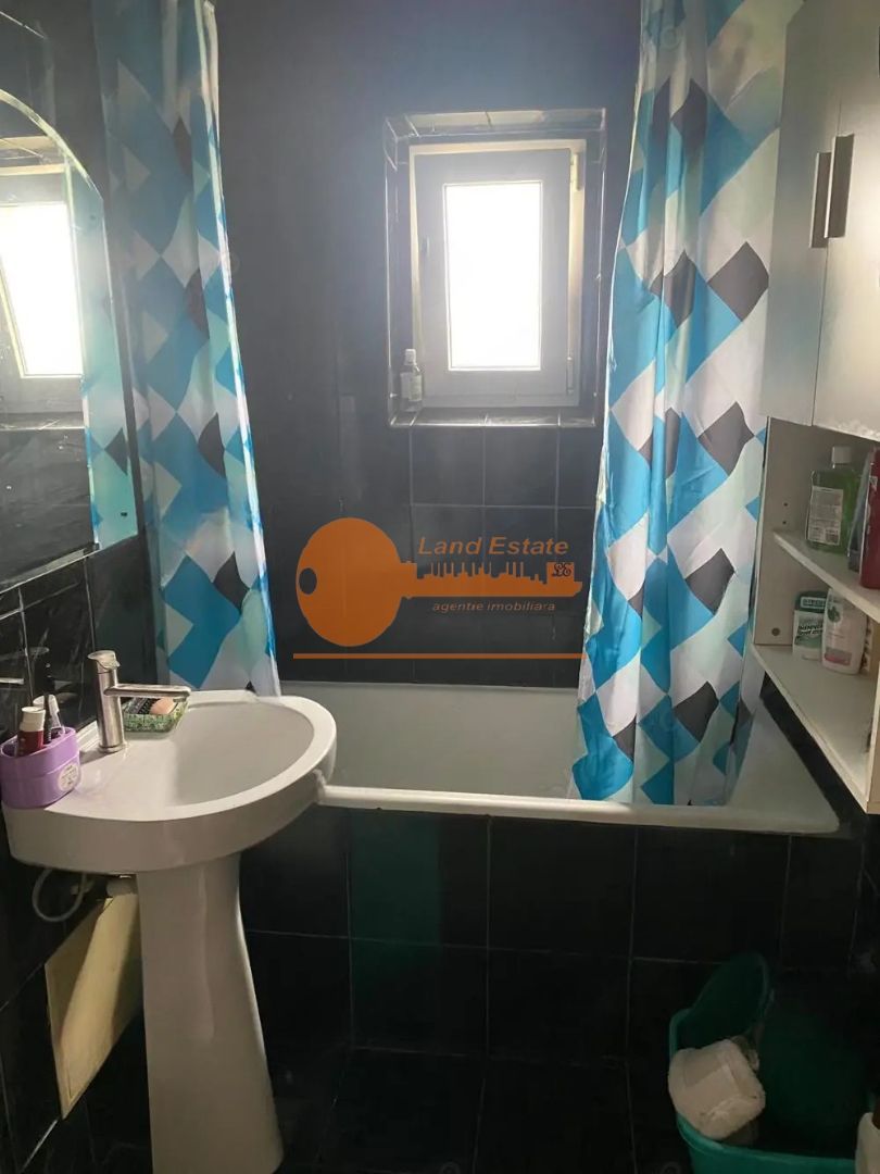 Apartament 3 camere - sos Colentina - Poză 2