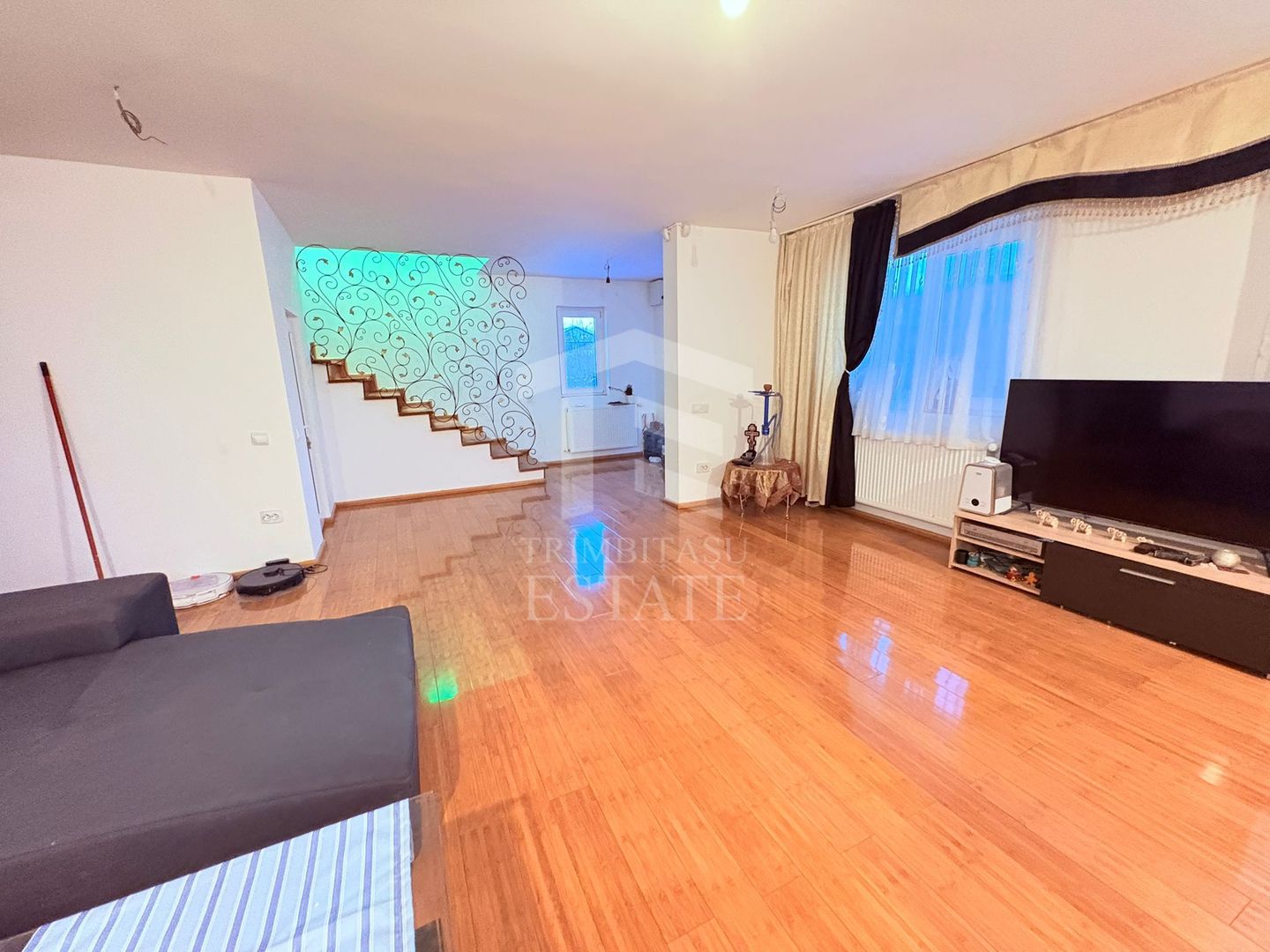 Afumati - Ilfov - Casa moderna de vanzare - Poză 1
