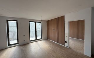 Apartament la etaj intermediar | Bloc exclusivist | Eroilor - Poză 2
