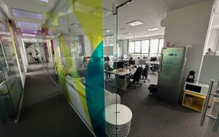 Clădire de inchiriat clinica / birouri - Poză 27