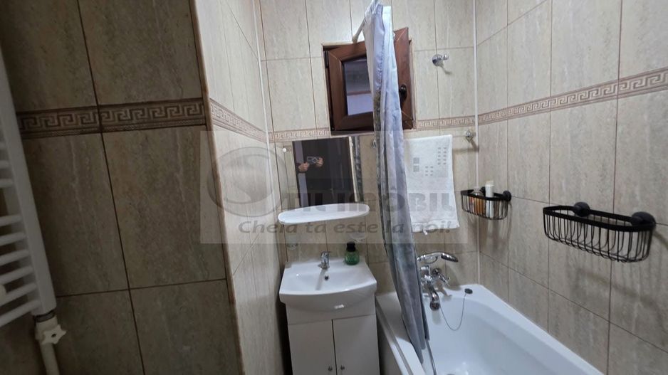 Casa cu 2 camere si living - zona Centrala, Piata Independentei - 700€ - Poză 11