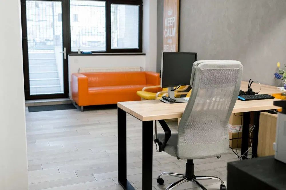 APARTAMENT 5 CAMERE BLOC NOU METROU 1 MAI - Poză 1