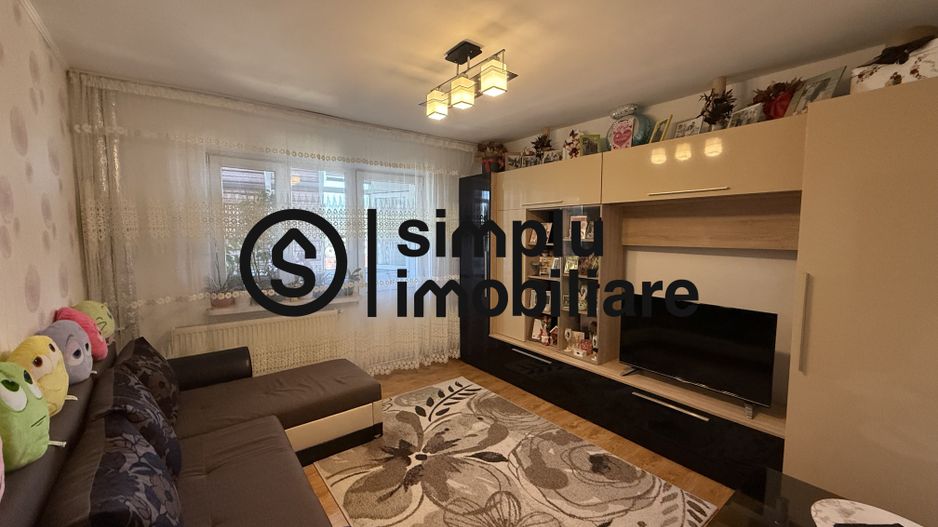 Apartament 2 camere decomandat Craiovita Noua - Poză 2