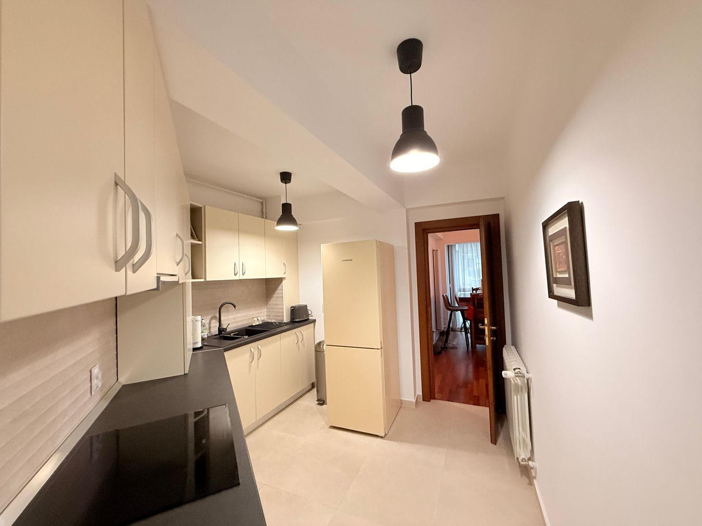 3 camere 2022 Piata Victoriei 127 mp utilat mobilat - Poză 22