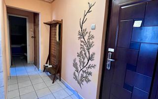 Apartament de 2 camere, decomandat, 60mp, Zona UMF - Poză 9