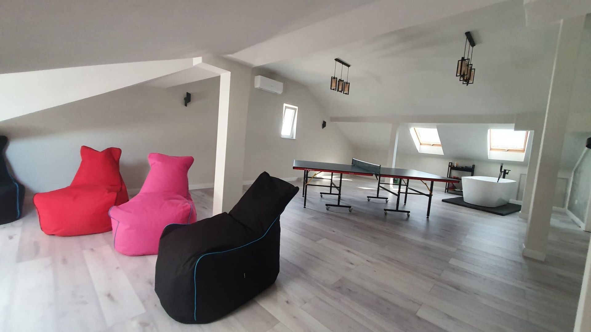 Duplex 4 camere, pozitionare excelenta, la 7 min de Timisoara - Poză 3