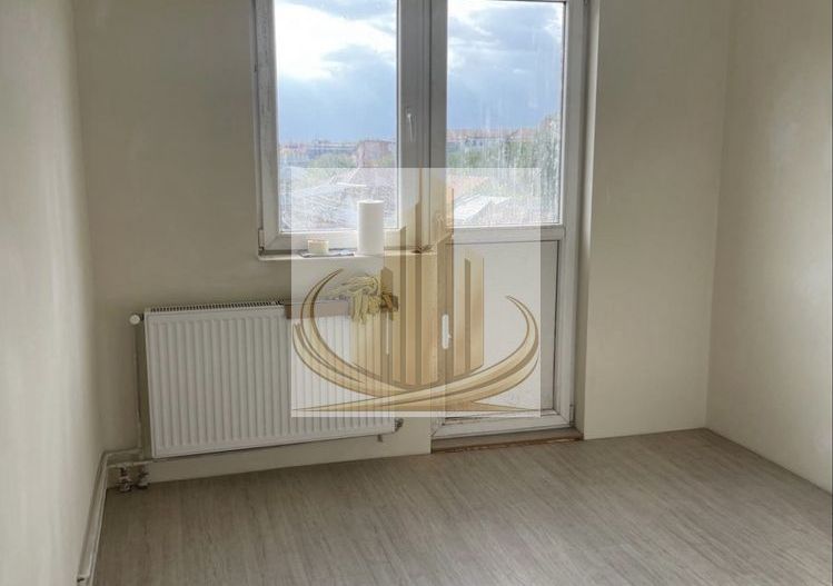 Apartament 2 camere cu balcon și centrală inclusă în preț - Poză 2