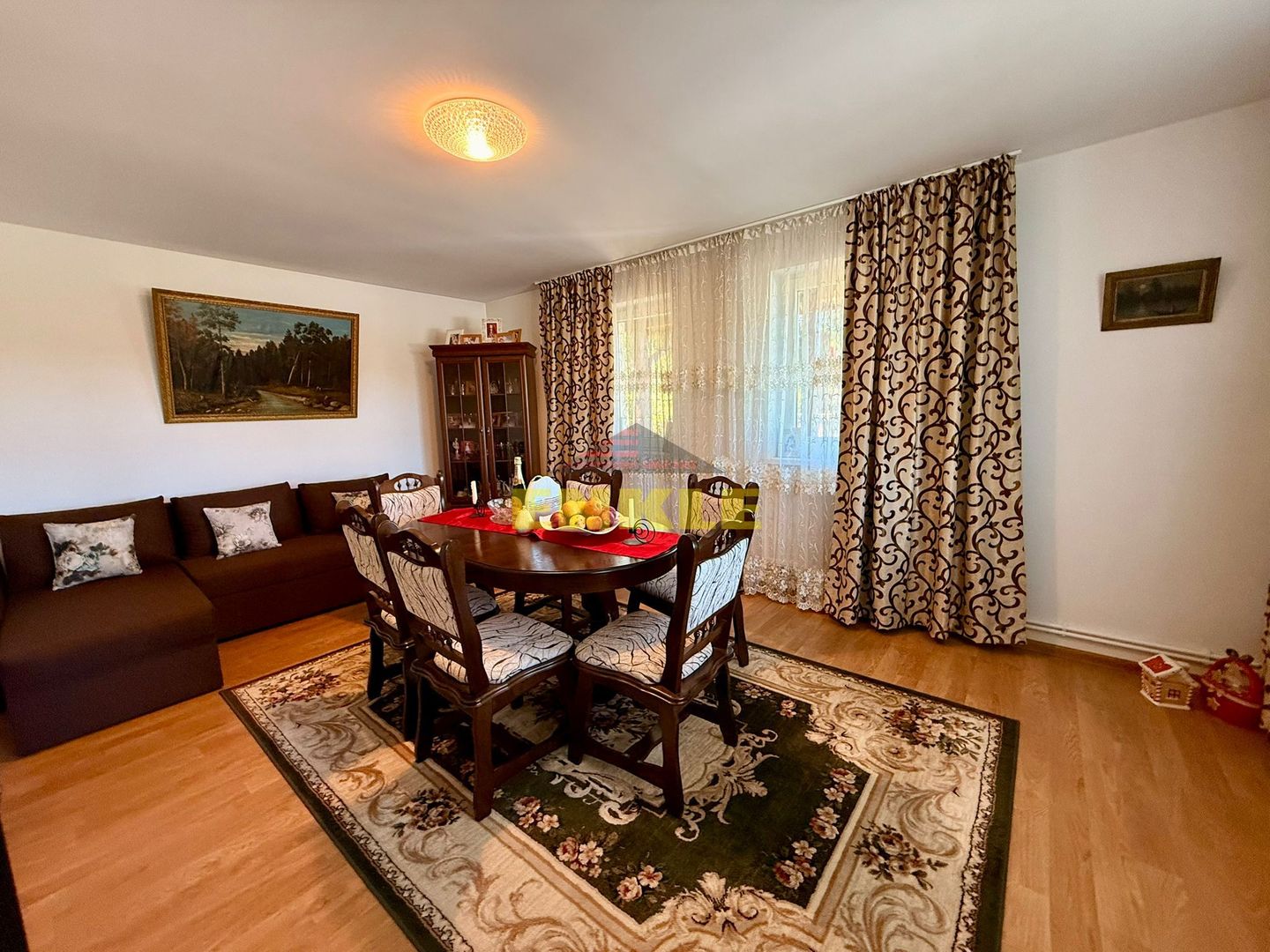 De vanzare casa P+M, zona Tulbureni, constuita in 2020 - Poză 3