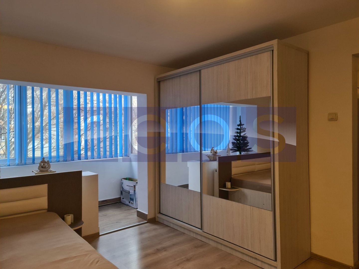 VANZARE GARSONIERA | 42MP | ZONA VITAN MALL - Poză 2