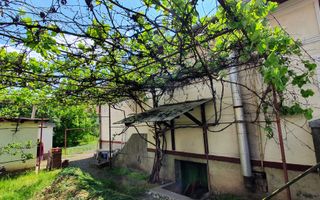 Casa cu 3 camere, 600 mp teren, deschidere la doua strazi, Centru - Poză 4