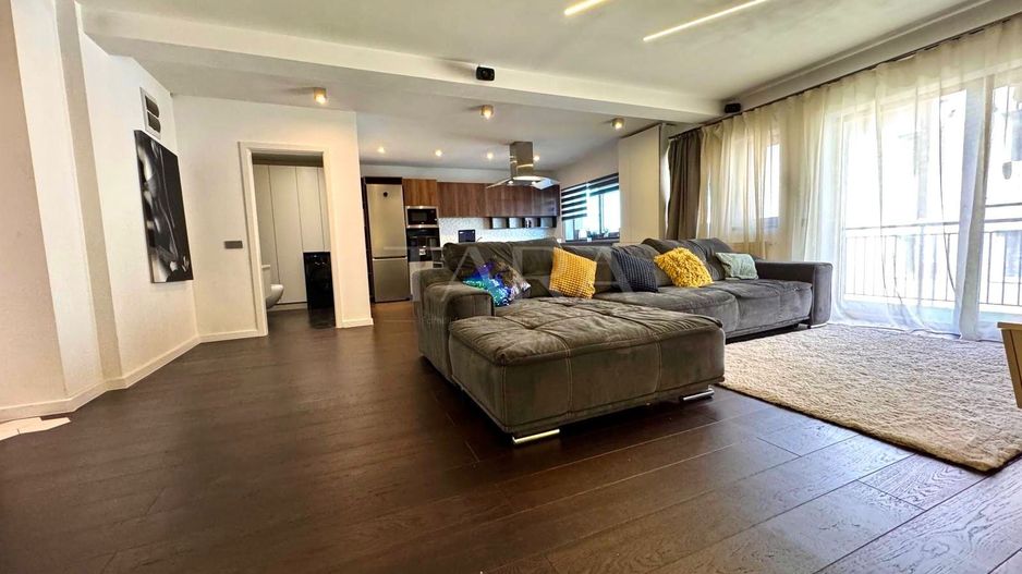 Apartament 3 camere – Zona Europa, 106 mp utili - Poză 3