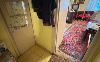 2 camere etaj 1 zona Complex langa Facultatea de Drept - Poză 7