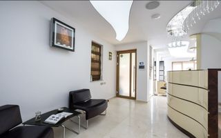 Vilă Premium ideală pentru Beauty Hub / clinică estetică  | Tei | an 2016 - Poză 2