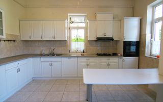 Casa individuala situata la 2 minute de Parcul Engels ! - Poză 8