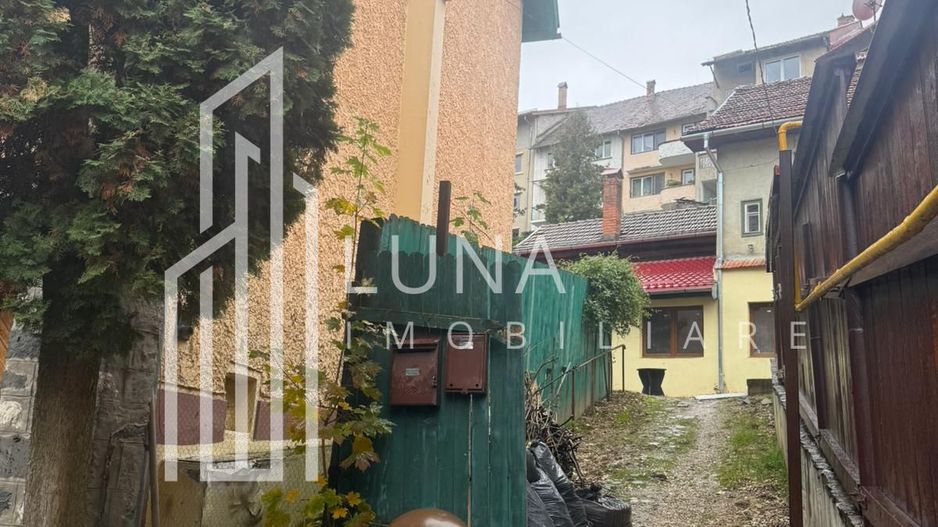 De inchiriat vila cu priveliste spectaculoasa - ideal spatiu comercial - Poză 9