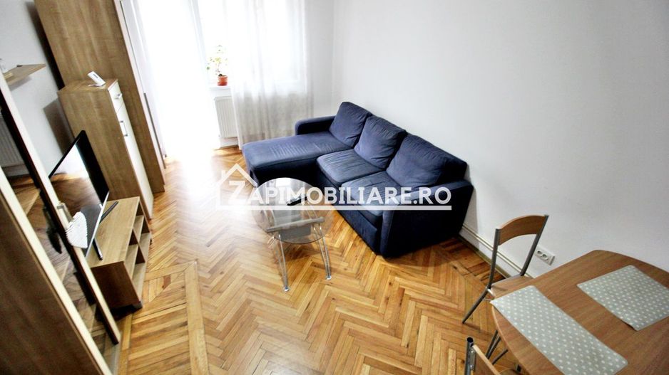 Apartament 2 camere, 1 pivniță, 55 mp,et 1,aproape de Centru - Poză 2