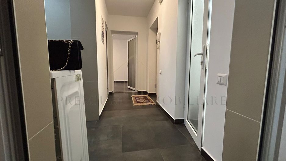 Apartament 2 camere de vanzare Piateta Catedralei - Poză 8
