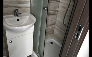 Vand camera camin 12 mp, Bularga, Iasi - WC si dus in casa, mobilat, utilat - Poză 5
