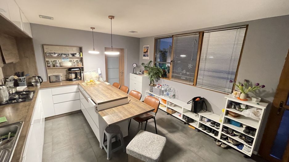 Casa S+P+E+M | 605 mp utili | 10 camere | 3 bucatarii | 4 bai | 3 terase | Garaj - Poză 29