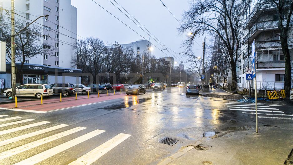 1 Mai nr. 29, 3 camere, 4/10, bloc stradal, c-tie 1980, bucatarie mare, 2 bai - Poză 15