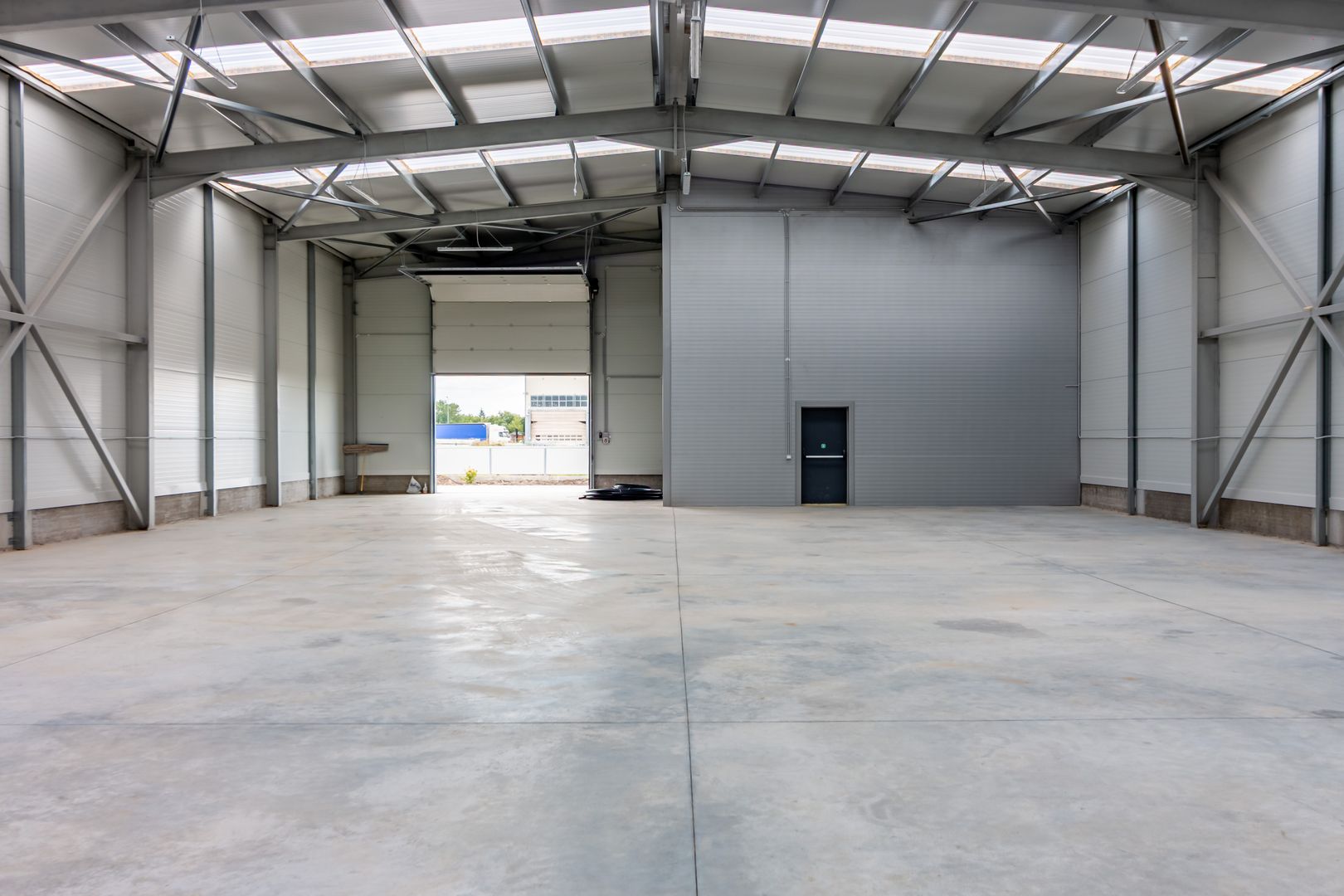 Hala industriala de vanzare | 510 mp | 3 unitati | Balotesti-Tunari - Poză 4