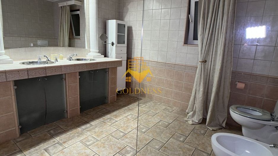 Casa individuala, 5 camere, curte, terasa, garaj, Gruia, zona Panoramic - Poză 8